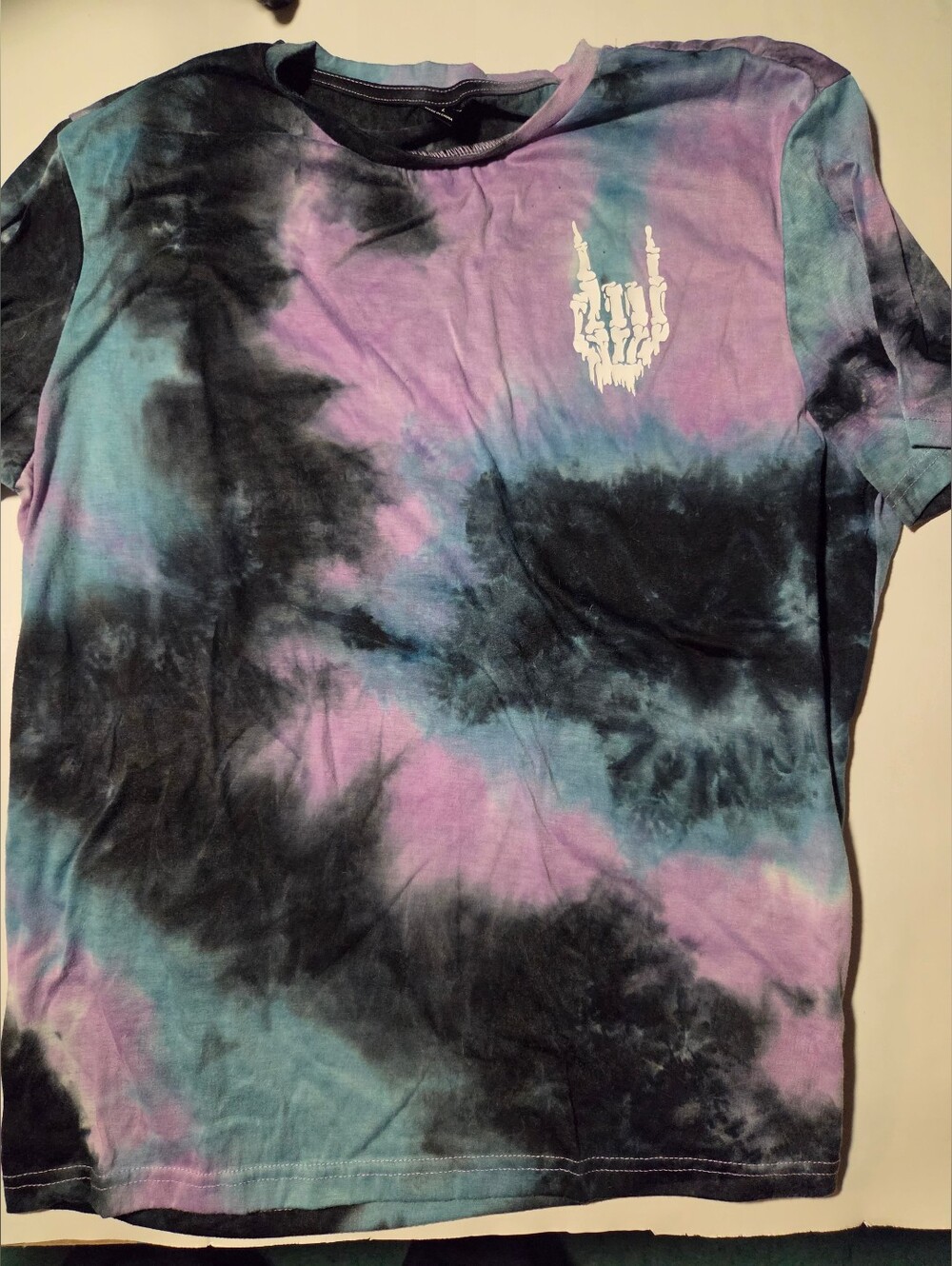 skull hand dyed tee